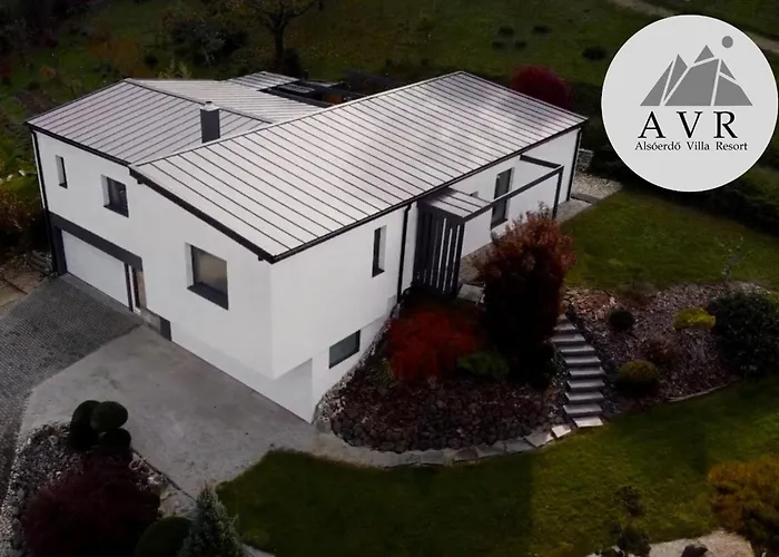 Villa Alsoerdo *